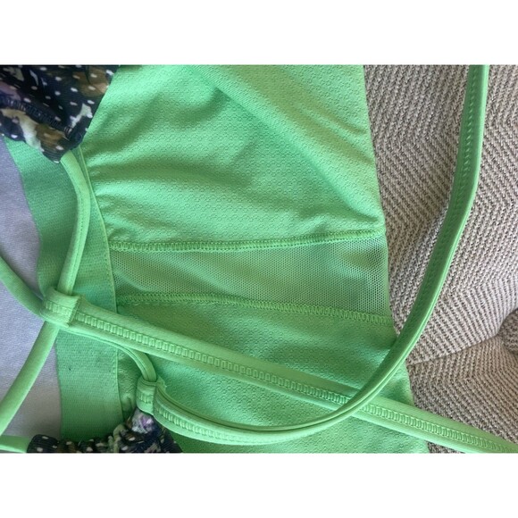 LULULEMON Dancing Warrior Tank Top Power Bra Women’s Size 6 Athletic Gym Floral - Picture 11 of 13